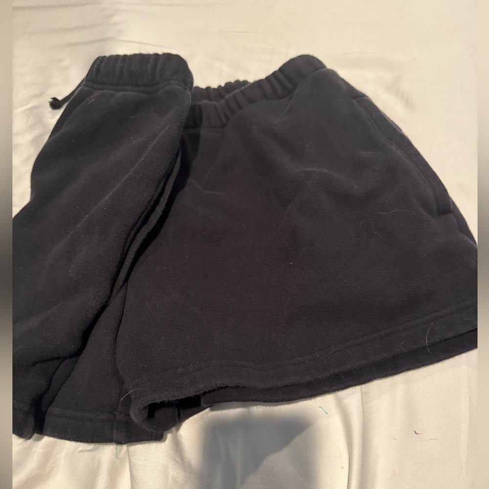 Skims Black Classic Short. Size M